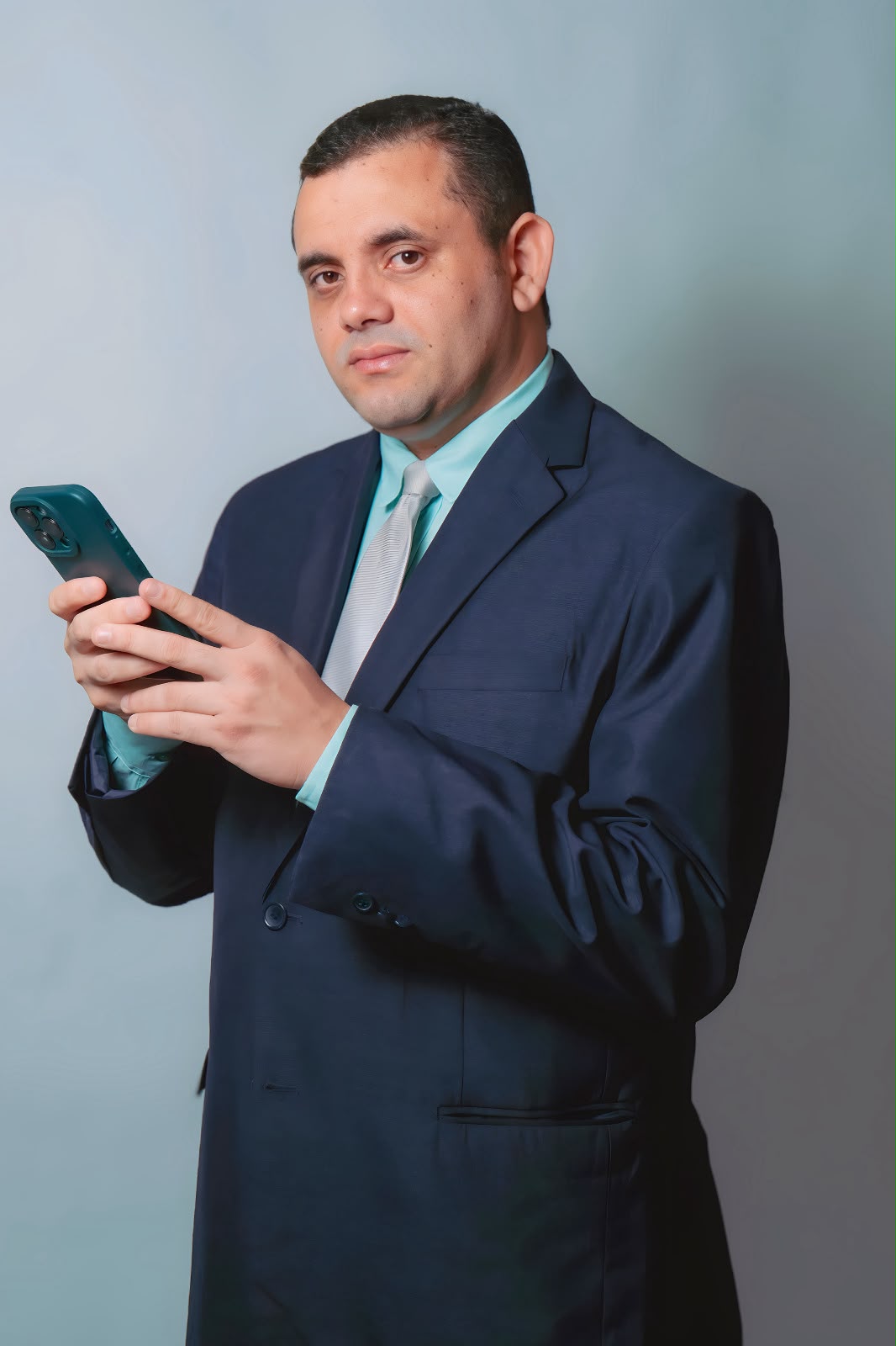 Friedrich França, advogado responsável pelo atendimento